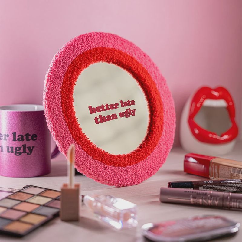 Miroir "mieux tard que laid"