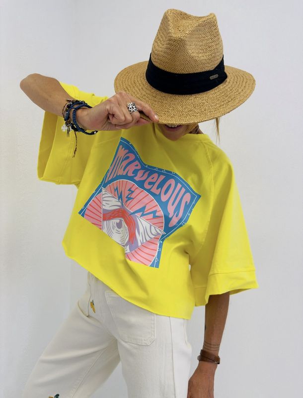 T-shirt- Marvelous