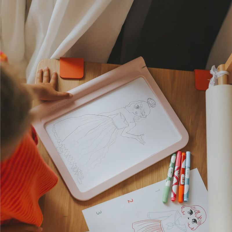 KidyDraw Pro - Tablette lumineuse « Let’s draw Fashion »