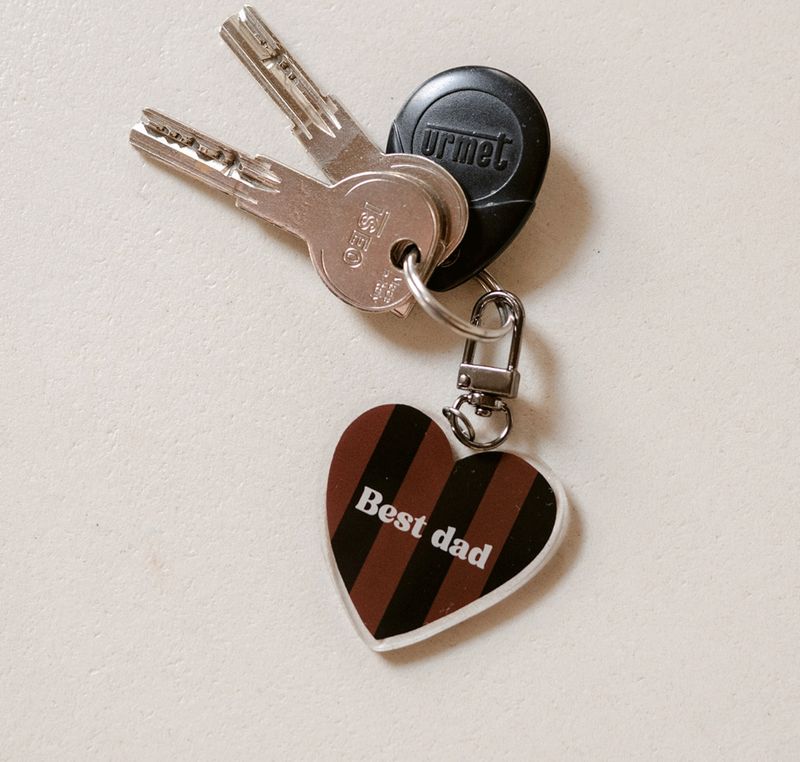 Porte-clé rayures marrons et noires - Best Dad