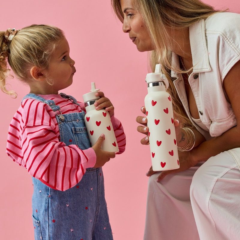 Gourde 600ml - Crème coeurs rouges