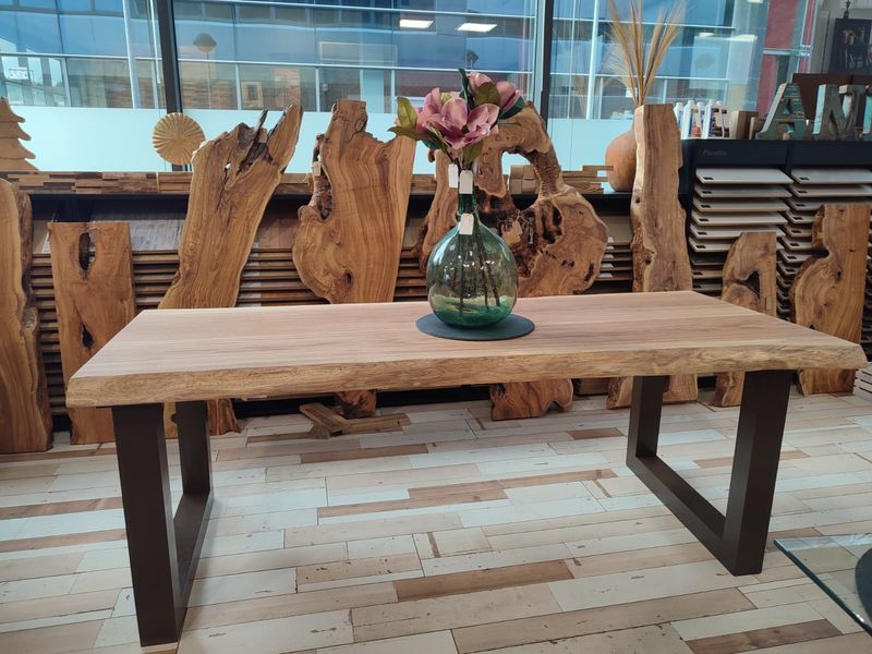 MESA COMEDOR ROBLE