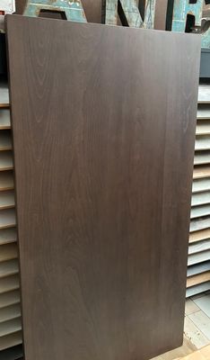 ENCIMERA HAYA TINTADA EN COLOR NOGAL