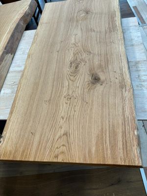 ENCIMERA DE ROBLE EN BOUL