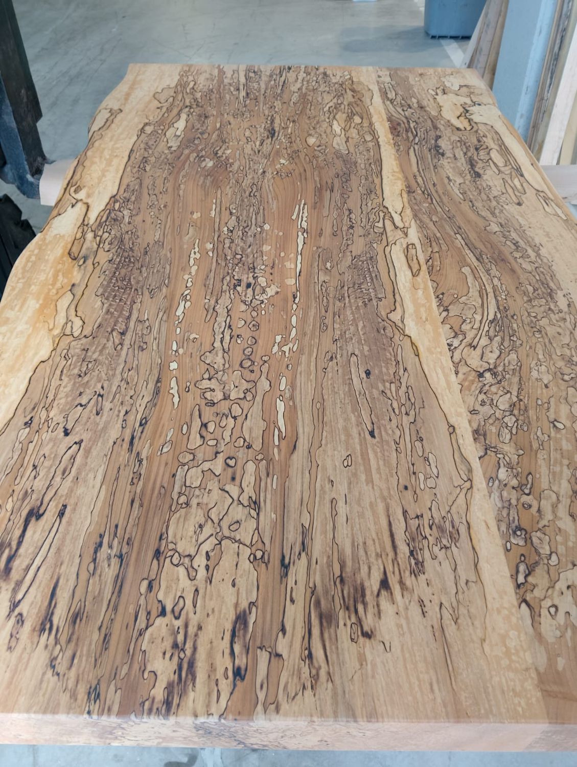 ENCIMERA  CEDRO TRUFA