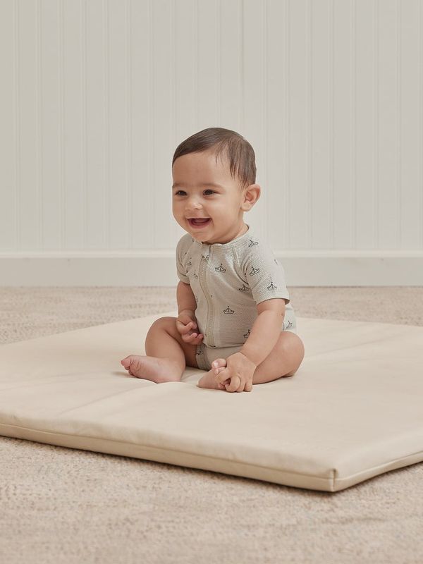 Quincy Mae Boys Zip Rashguard