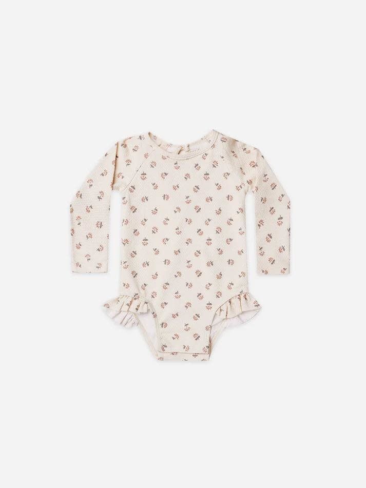 Quincy Mae One-Piece Girls Rashguard, Color: Daisy, Size: 0/3m