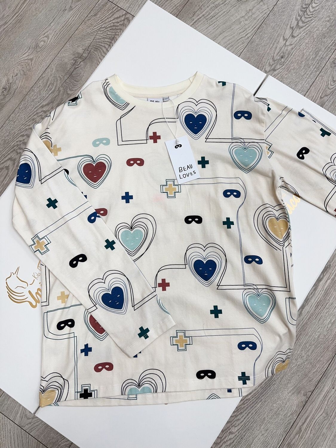 Beauloves Natural Long Sleeve T-shirt, Color: Hearts Masks, Size: 4-5y