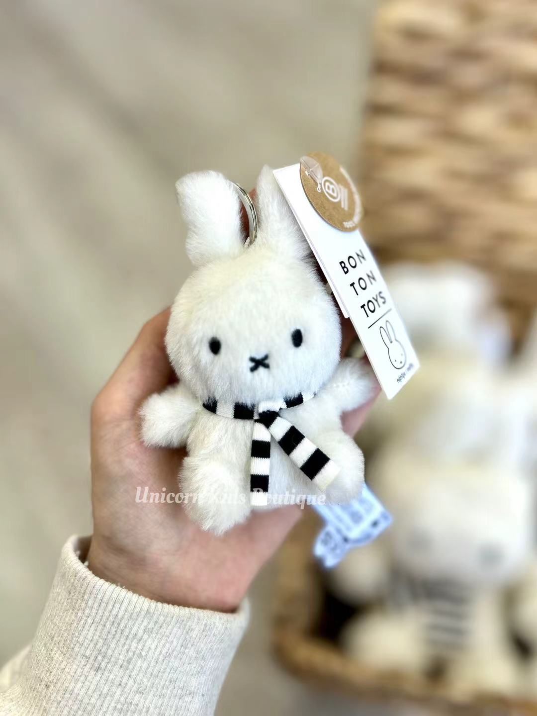 Miffy Keychain Sitting With Scarf, Color: White, Size: 10CM