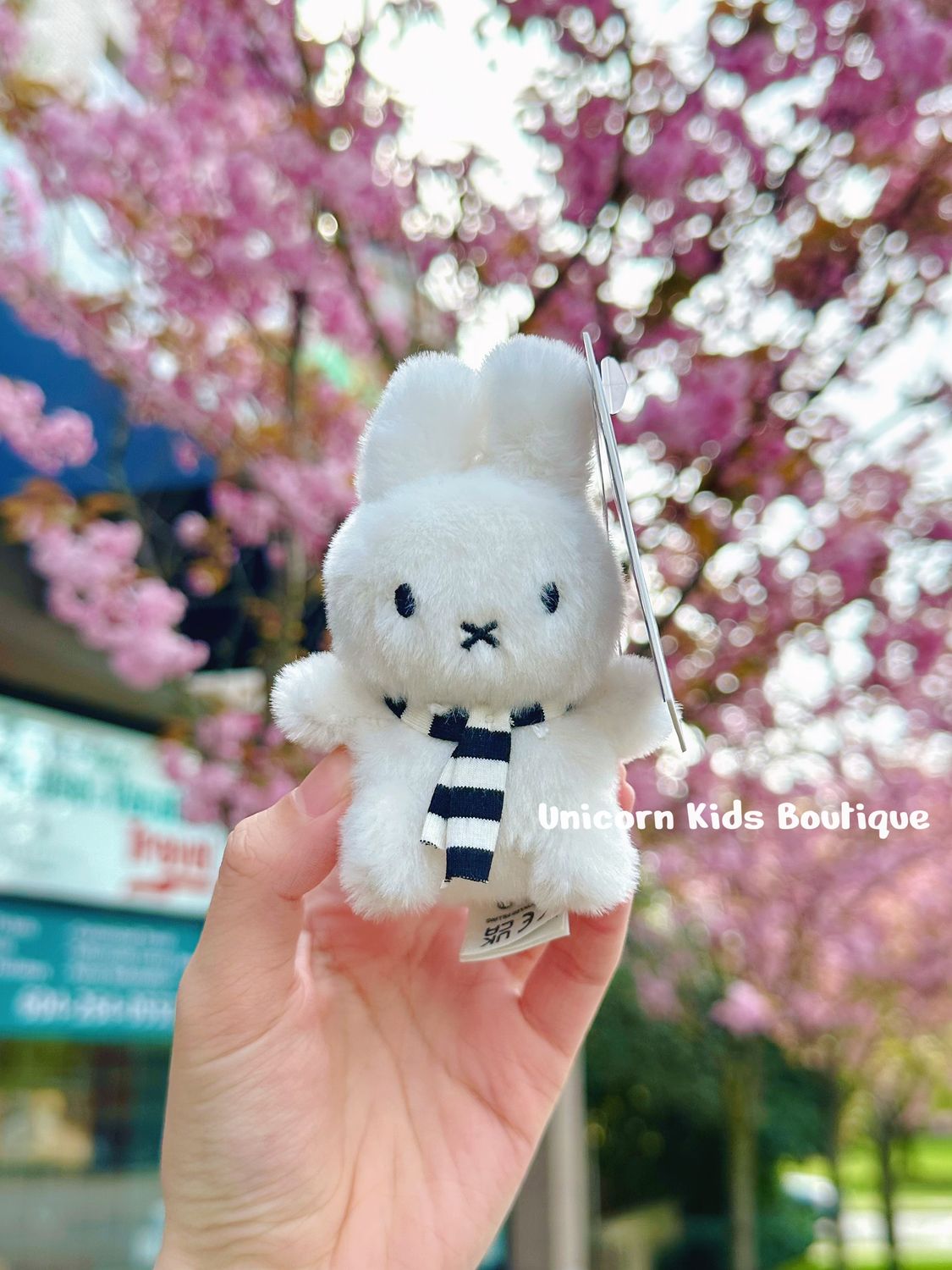 Miffy Keychain Sitting With Scarf