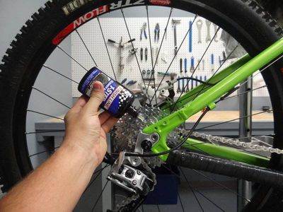 Finish Line 1-Step Cleaner & Lubricant