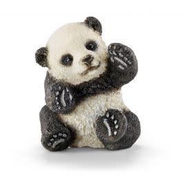 Panda Cub, Playing