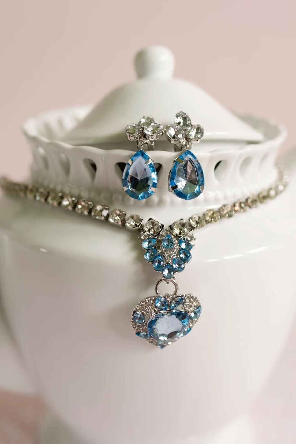 The Marilyn, Blue/Silver 4 Piece Set