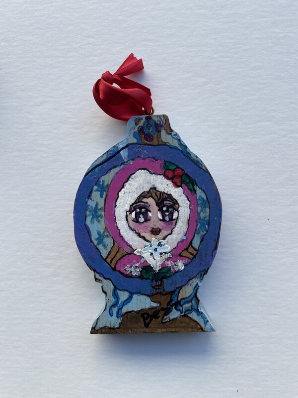 Gerta Snowglobe Fairy