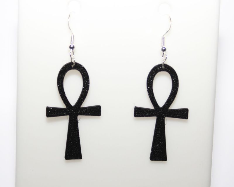 Ankh Oorbellen: Tijdloze Symboliek in een Modern Jasje