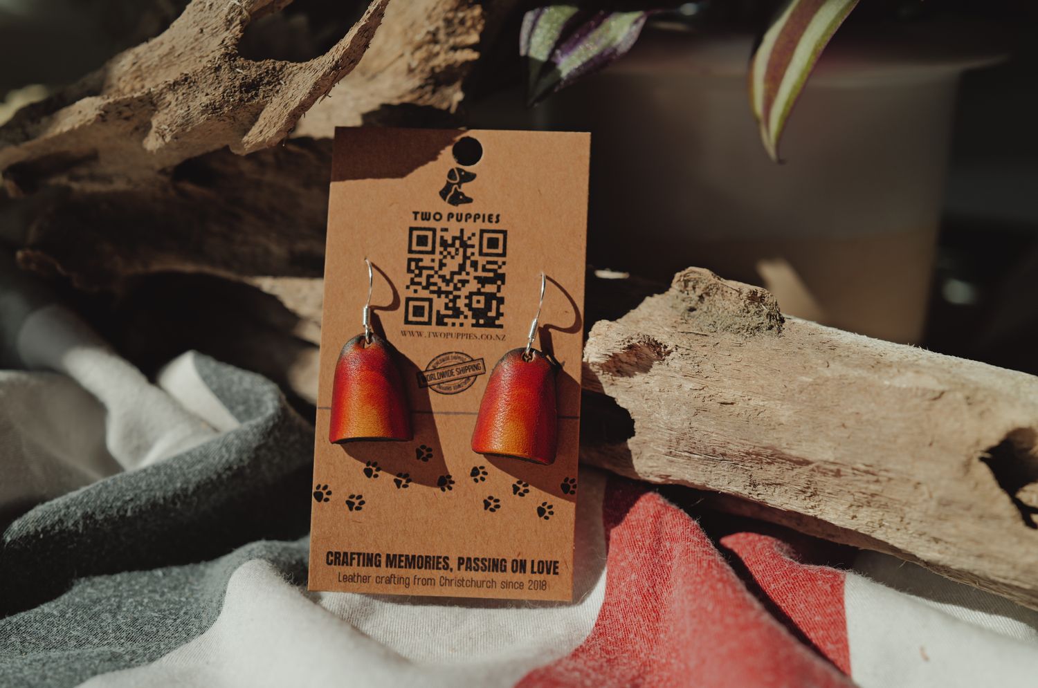 Sunlit Curve Leather Drop Earrings