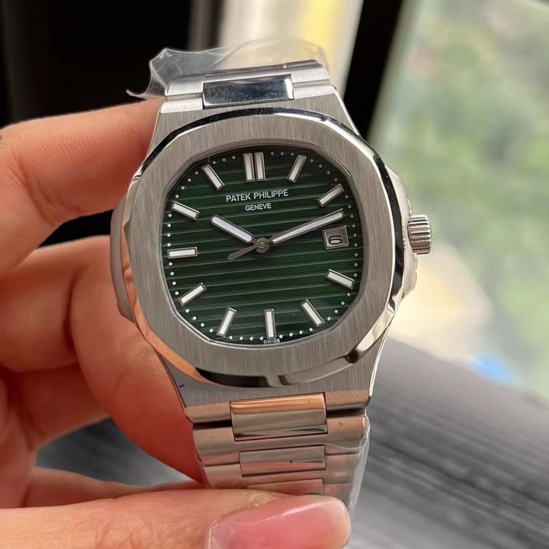 PATEK PHILIPPE NAUTILUS