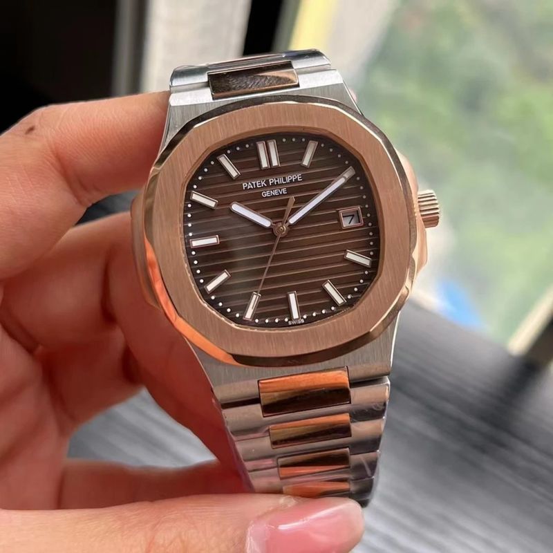 PATEK PHILIPPE NAUTILUS