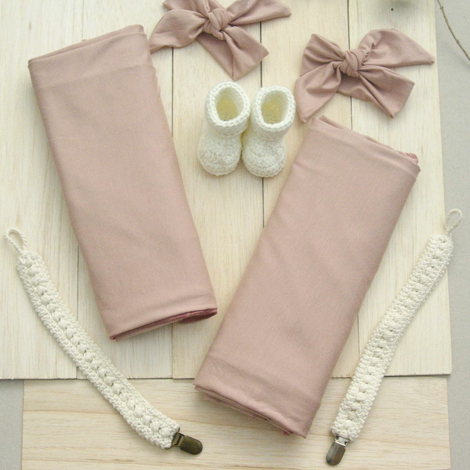 The Twin Gift Box