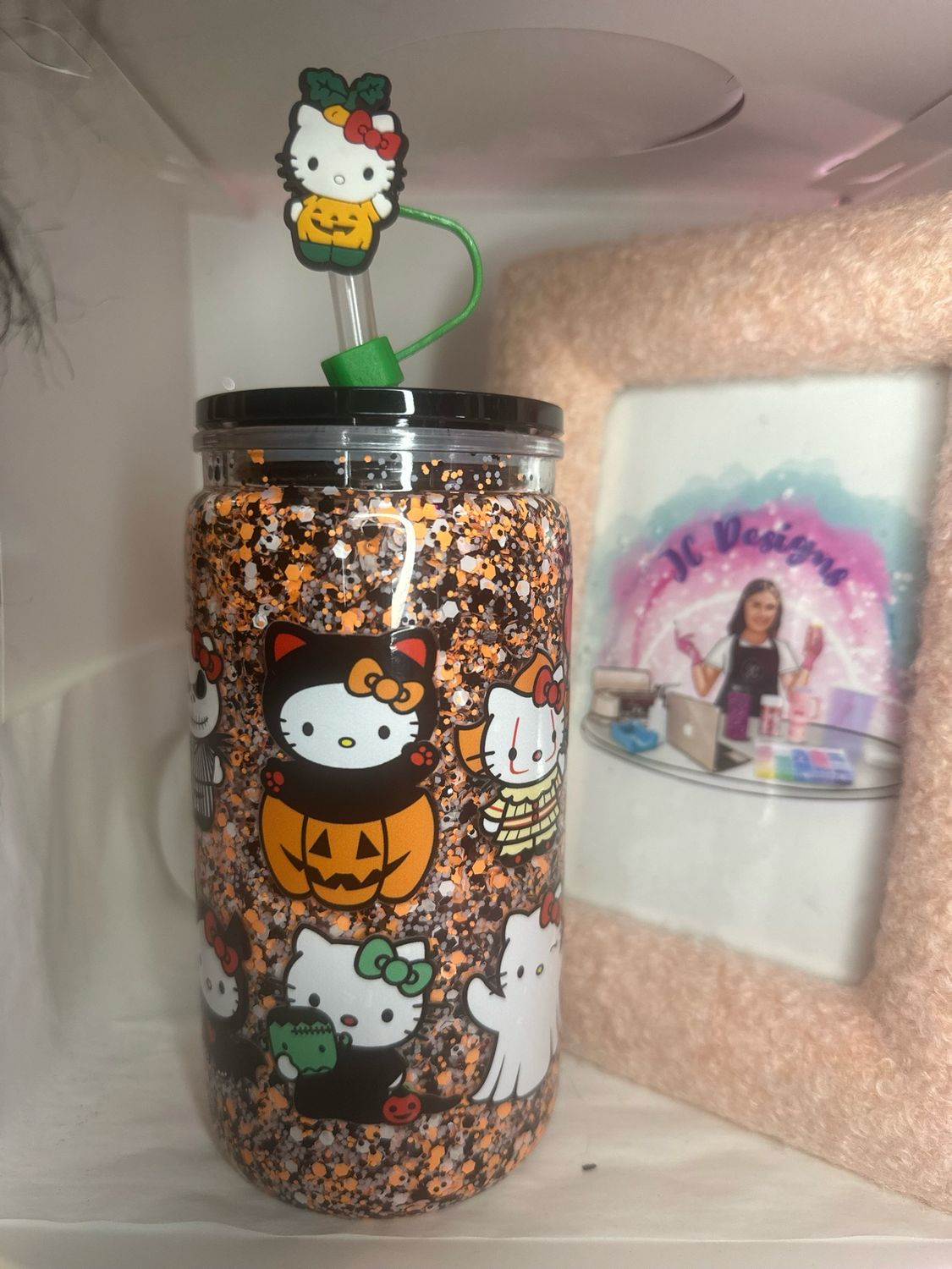 Hello Kitty Halloween Glitter Cups