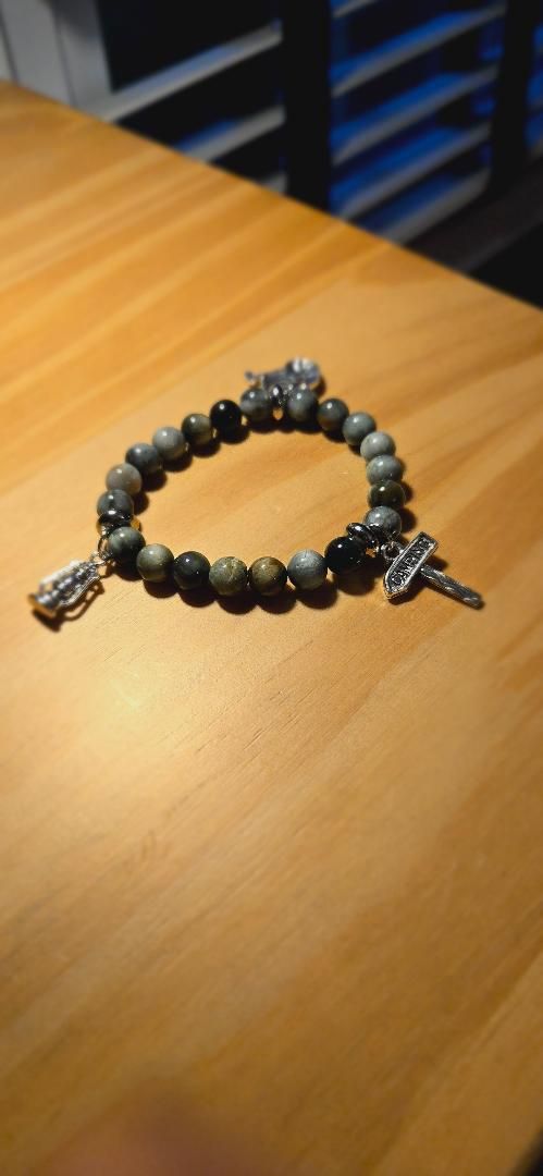 8mm Eagle Eye Bead Bracelet with Lantern, Camping Sign & Trailer Charms - Medium (7")
