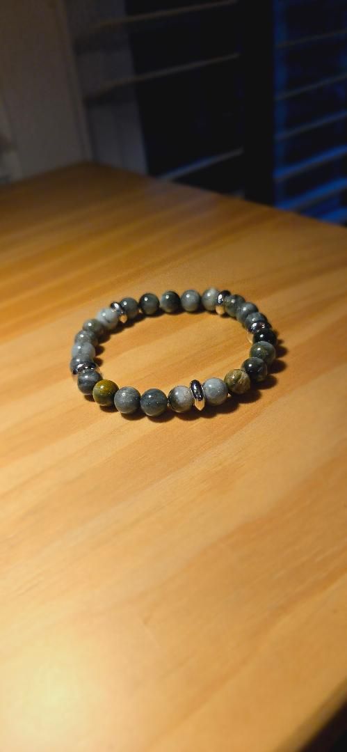 Eagle Eye Beaded Bracelet (8mm)