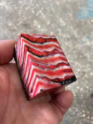 Mammoth tooth block stabilized for knifehandl and handmade
#mammoth #mammothscales #mammothblock #knifehandlematerial #knifemakingcommunity #knifehandles #knifemakingsupplies #knifescales 