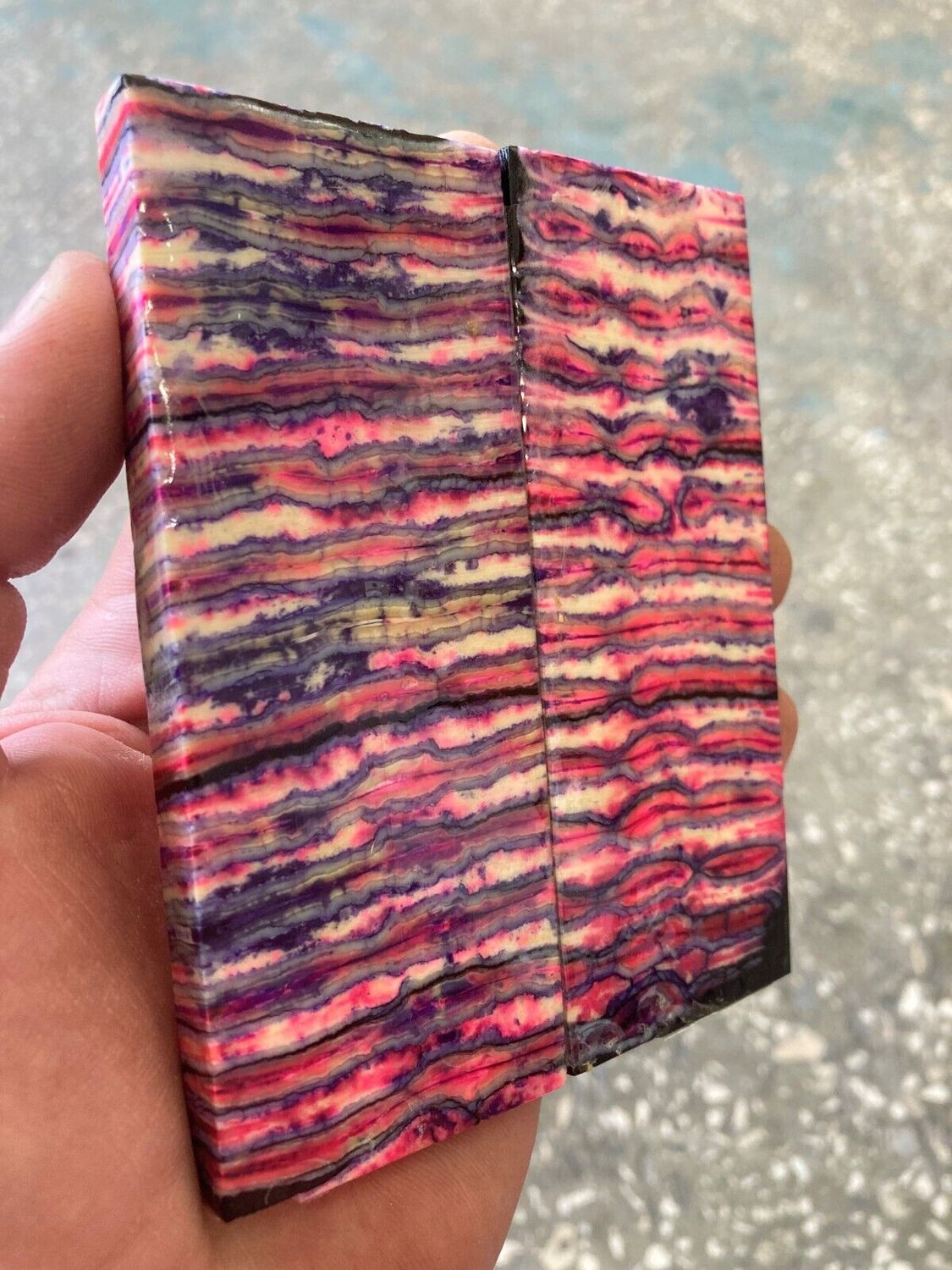 Mammoth tooth scales stabilized pair for knifehandl and handmade
#mammoth #tusk #mammothscales #mammothblock #knifehandlematerial #knifemakingcommunity #knifehandles #knifemakingsupplies #knifescales 