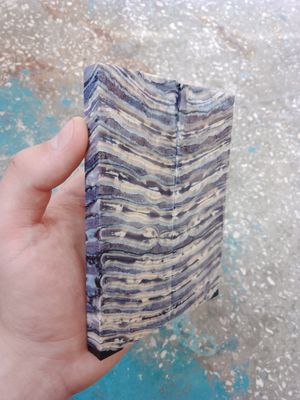 Mammoth tooth scales stabilized pair for knifehandl and handmade
#mammoth #tusk #mammothscales #mammothblock #knifehandlematerial #knifemakingcommunity #knifehandles #knifemakingsupplies #knifescales 