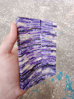 Mammoth tooth scales stabilized pair for knifehandl and handmade
#mammoth #tusk #mammothscales #mammothblock #knifehandlematerial #knifemakingcommunity #knifehandles #knifemakingsupplies #knifescales 