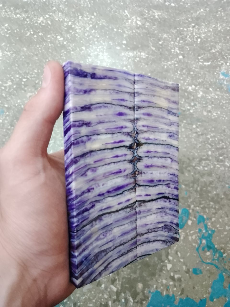 Mammoth tooth scales stabilized pair for knifehandl and handmade
#mammoth #tusk #mammothscales #mammothblock #knifehandlematerial #knifemakingcommunity #knifehandles #knifemakingsupplies #knifescales 