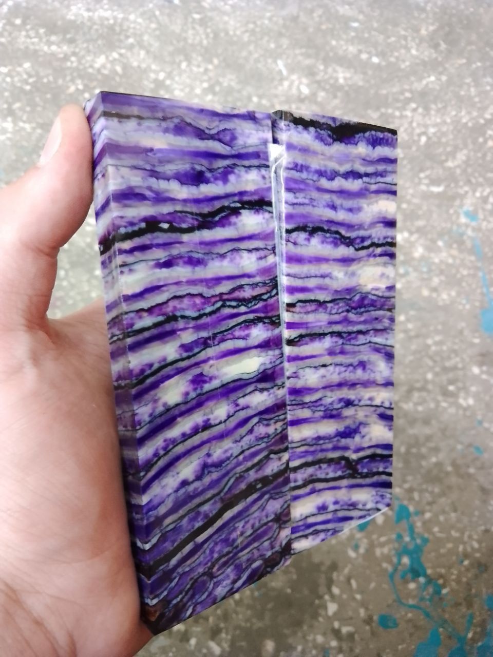 Mammoth tooth scales stabilized pair for knifehandl and handmade
#mammoth #tusk #mammothscales #mammothblock #knifehandlematerial #knifemakingcommunity #knifehandles #knifemakingsupplies #knifescales 