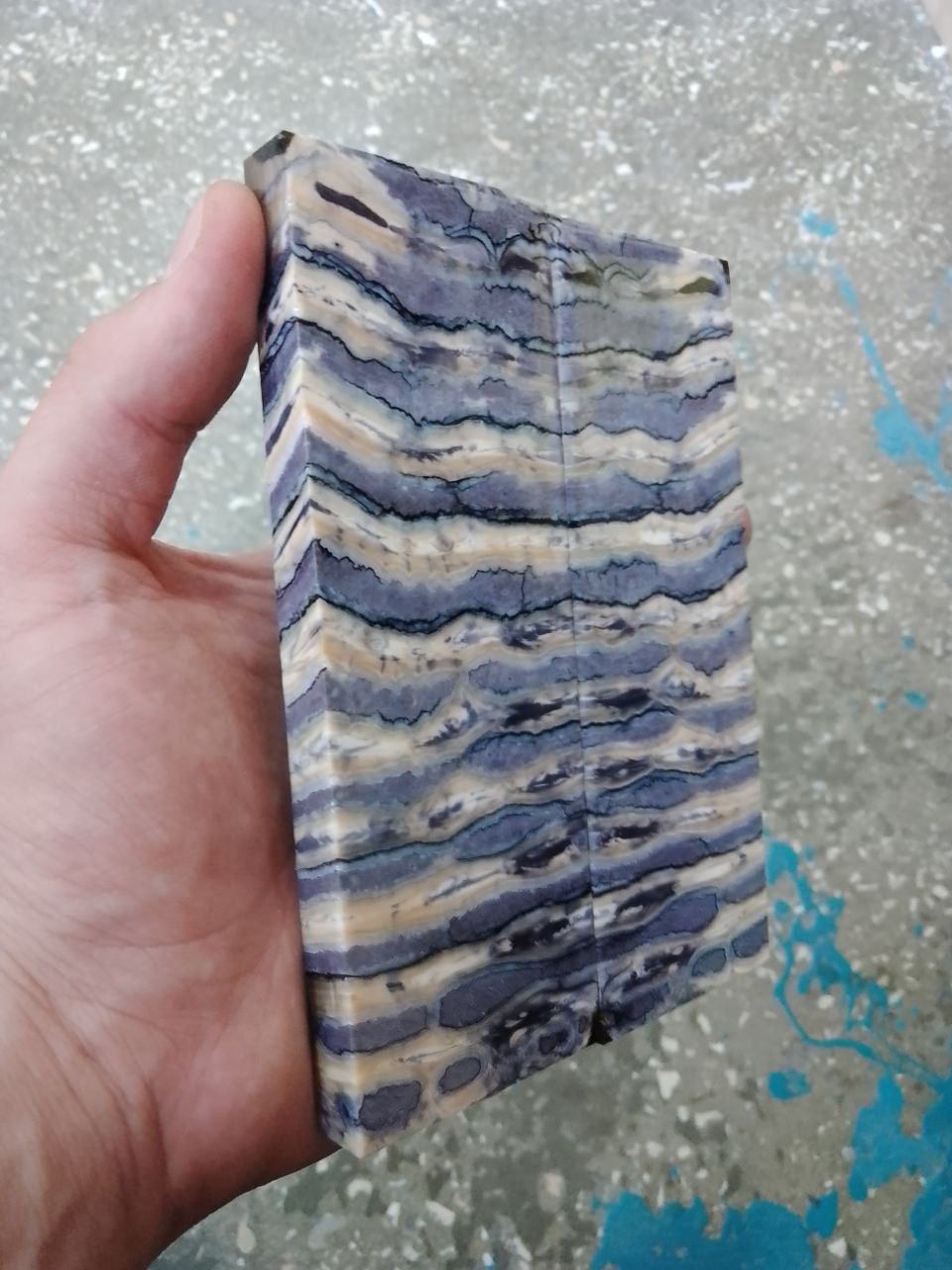 Mammoth tooth scales stabilized pair for knifehandl and handmade
#mammoth #tusk #mammothscales #mammothblock #knifehandlematerial #knifemakingcommunity #knifehandles #knifemakingsupplies #knifescales 