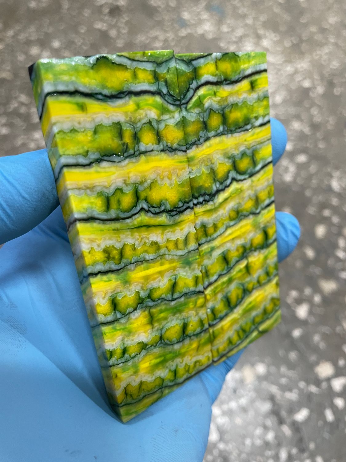 Mammoth tooth scales stabilized pair for knifehandl and handmade
#mammoth #tusk #mammothscales #mammothblock #knifehandlematerial #knifemakingcommunity #knifehandles #knifemakingsupplies #knifescales 