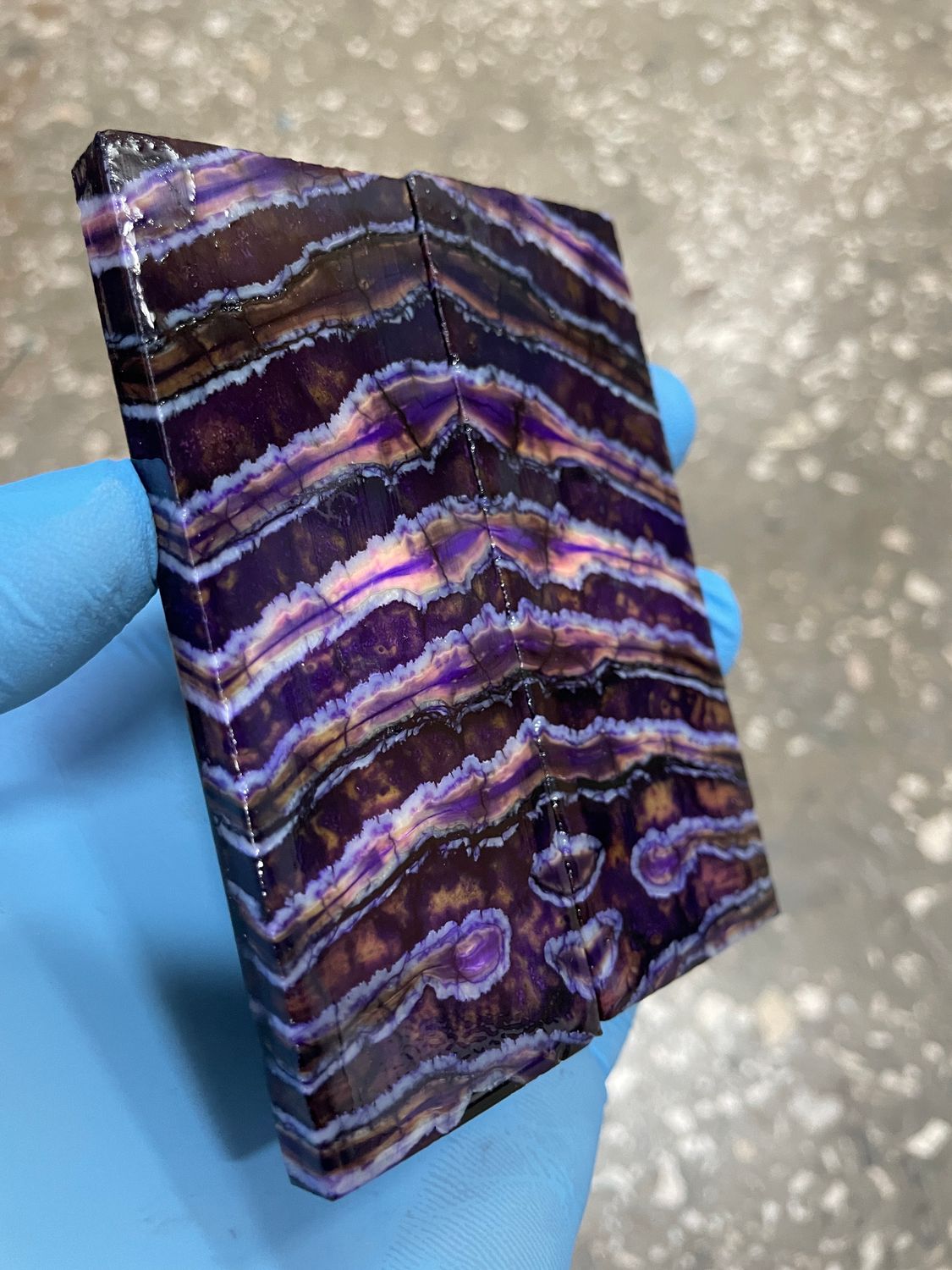 Mammoth tooth scales stabilized pair for knifehandl and handmade
#mammoth #tusk #mammothscales #mammothblock #knifehandlematerial #knifemakingcommunity #knifehandles #knifemakingsupplies #knifescales 