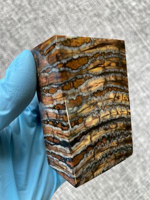 Mammoth tooth block stabilized for knifehandl and handmade
#mammoth #mammothscales #mammothblock #knifehandlematerial #knifemakingcommunity #knifehandles #knifemakingsupplies #knifescales 
