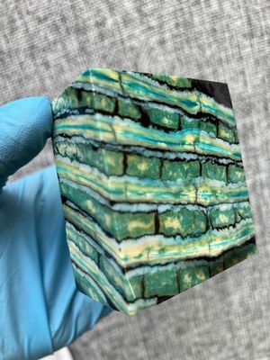 Mammoth tooth block stabilized for knifehandl and handmade
#mammoth #mammothscales #mammothblock #knifehandlematerial #knifemakingcommunity #knifehandles #knifemakingsupplies #knifescales 
