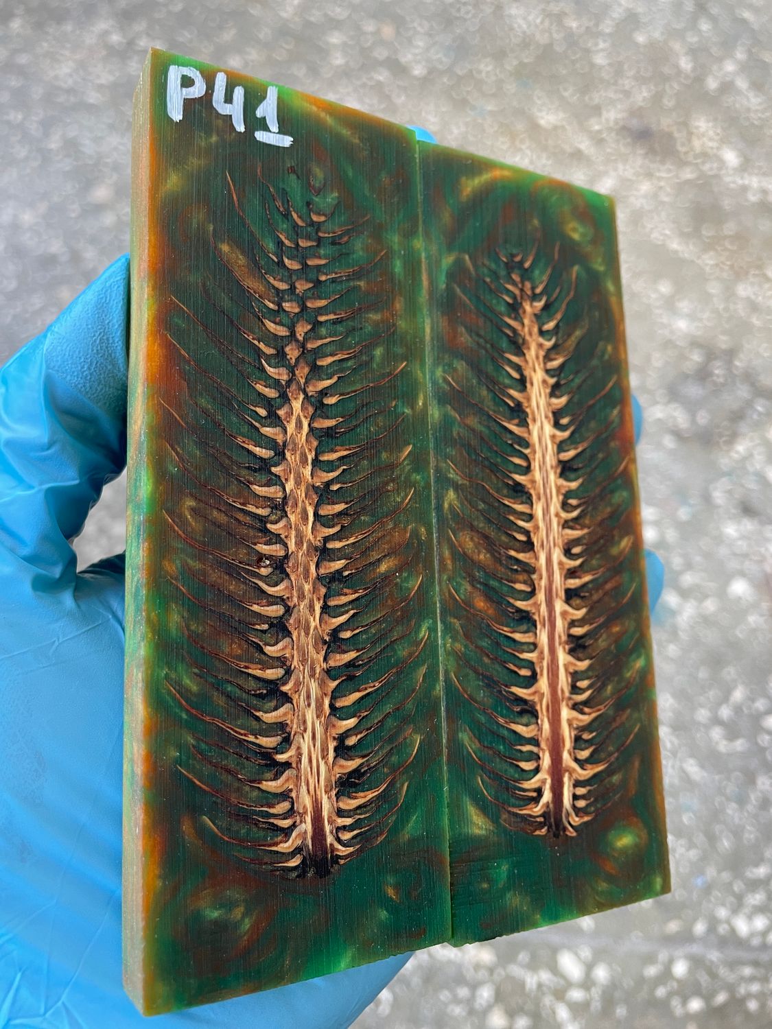 Pinecone in resin scales for knifehandl or handmade
#pinecone #pine #cone #spruce #knifehandl #knifehand