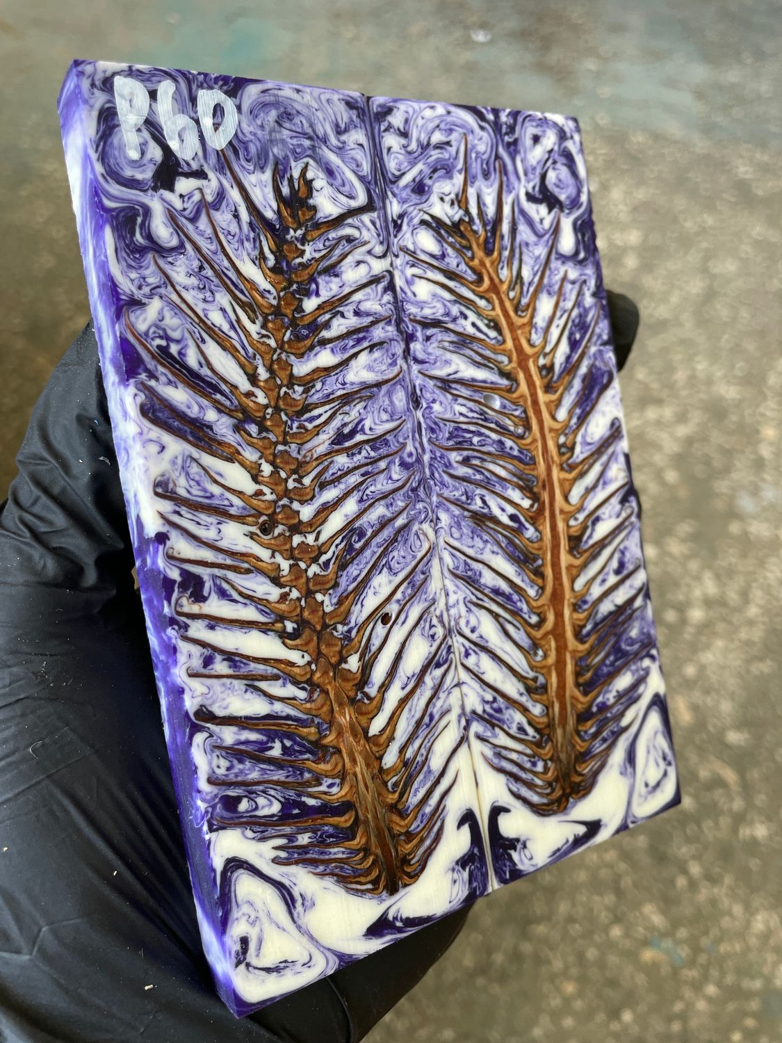 Pinecone in resin stabilized pair scales pine cone sprice for knifehand P60