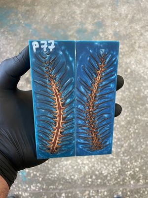 Pinecone resin pair scales for knife P77