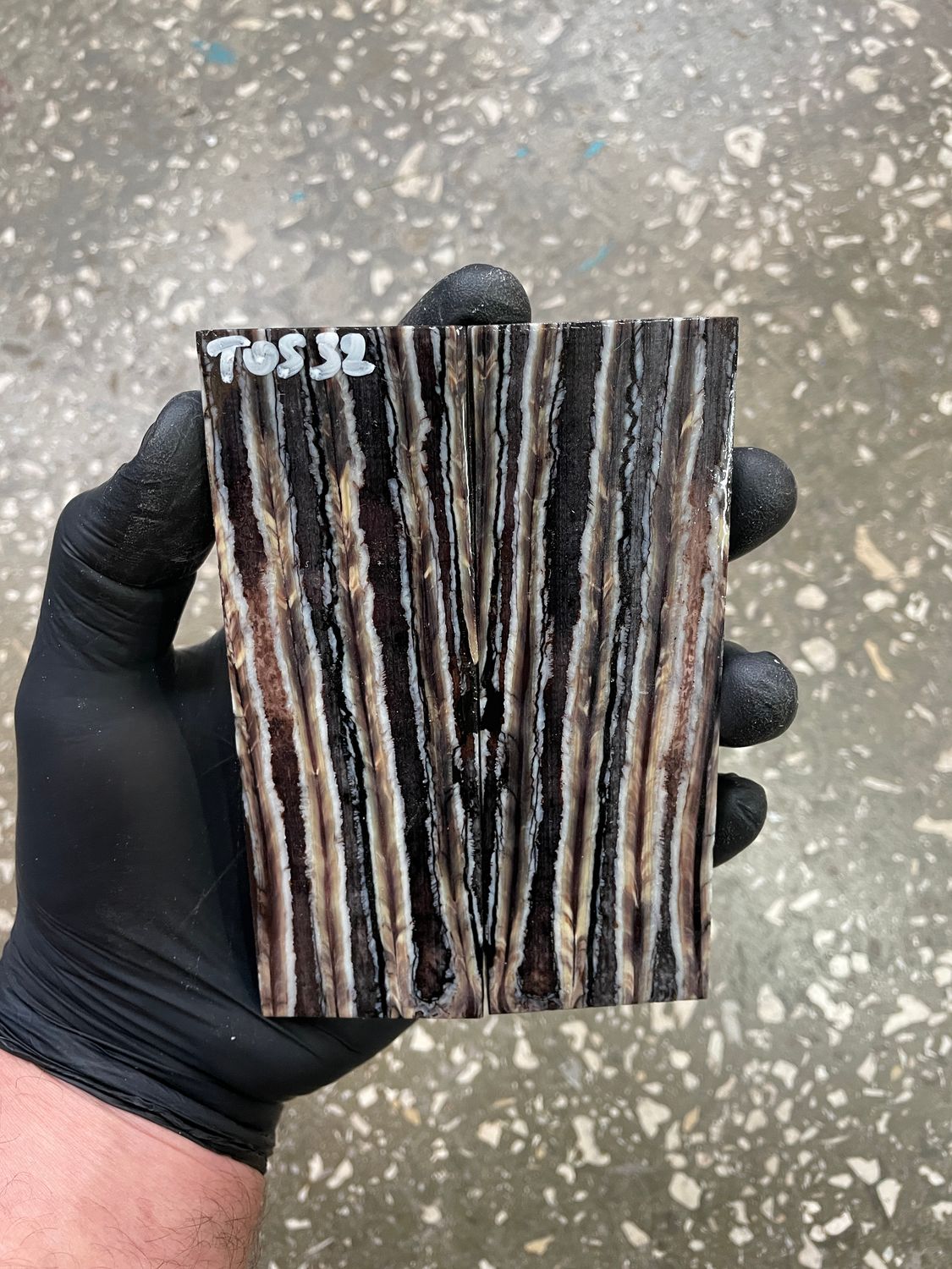Mammoth tooth scales pair  stabilized for knifehandl 5.11-1.77-0.39 inch TOS32