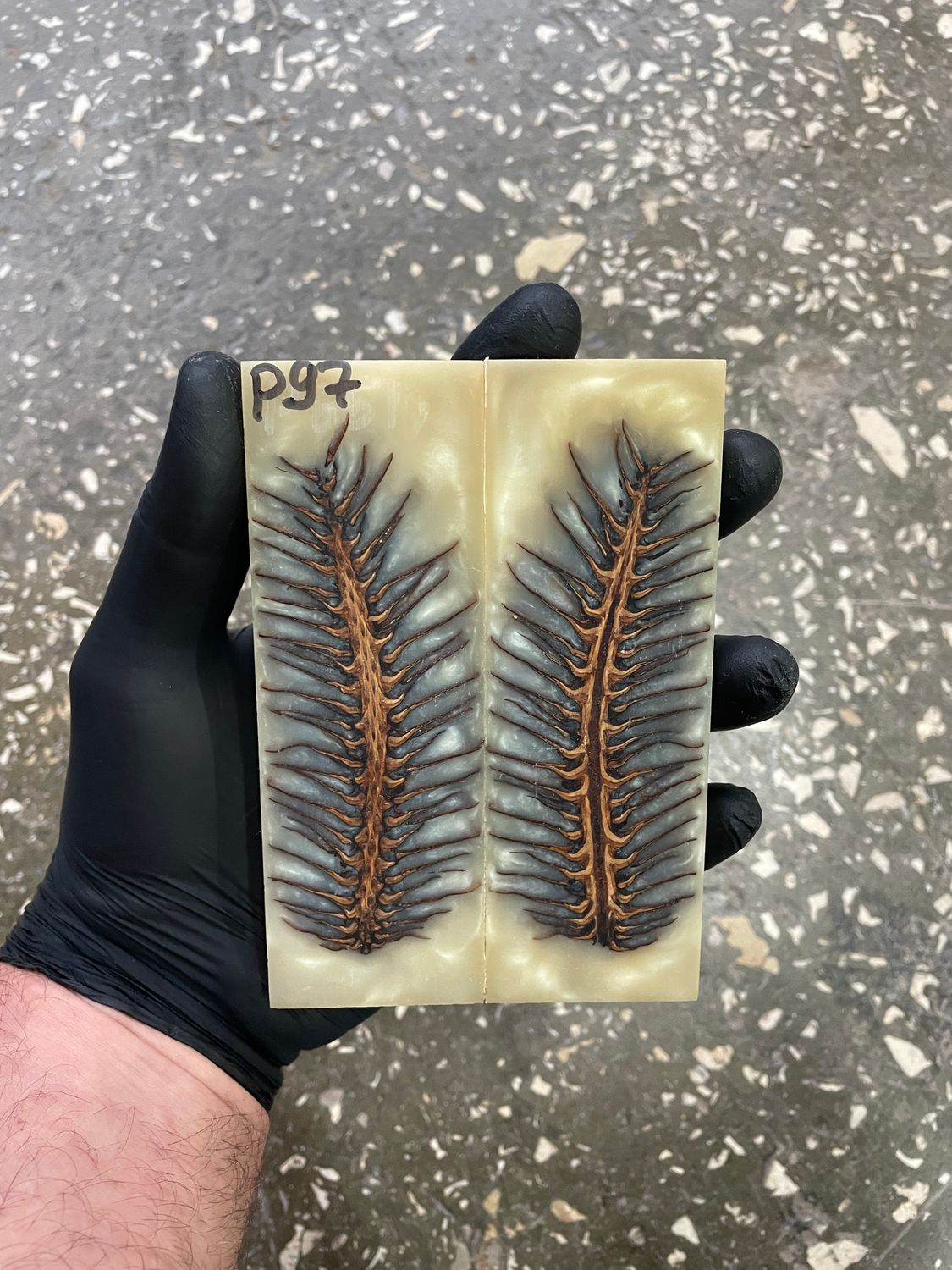 Pinecone in resin knife scales 5.19-1.73-0.43inch P97