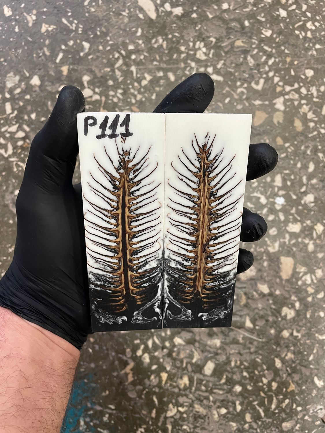 Pinecone in resin knife scales 5.19-1.73-0.43inch P111