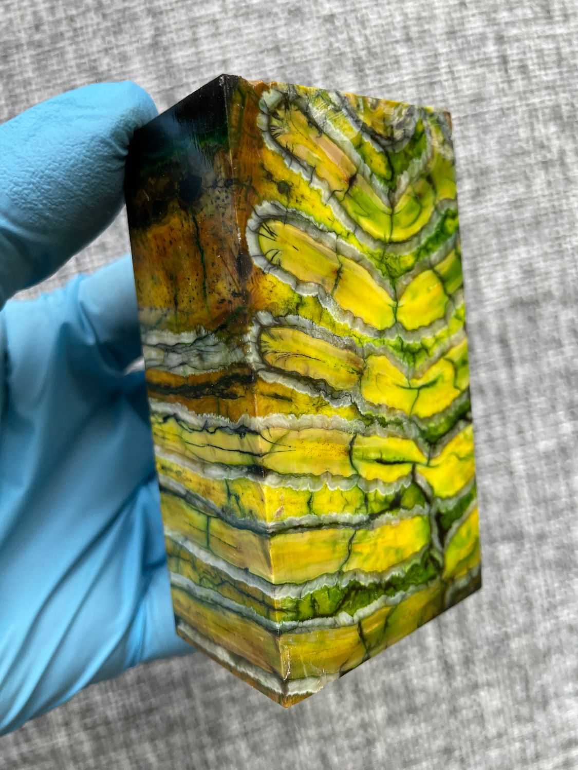 mammoth tooth stabilized spacer block for knife handle T728