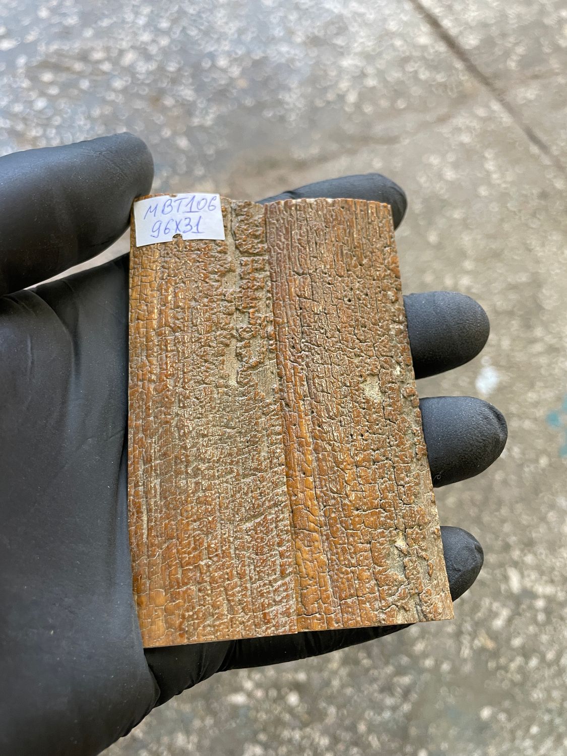 mammoth bark scales pair for knife handle MBT106