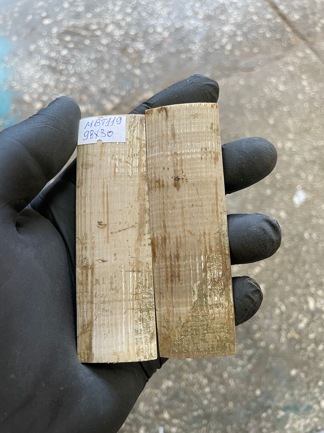 mammoth bark scales pair for knife handle MBT119