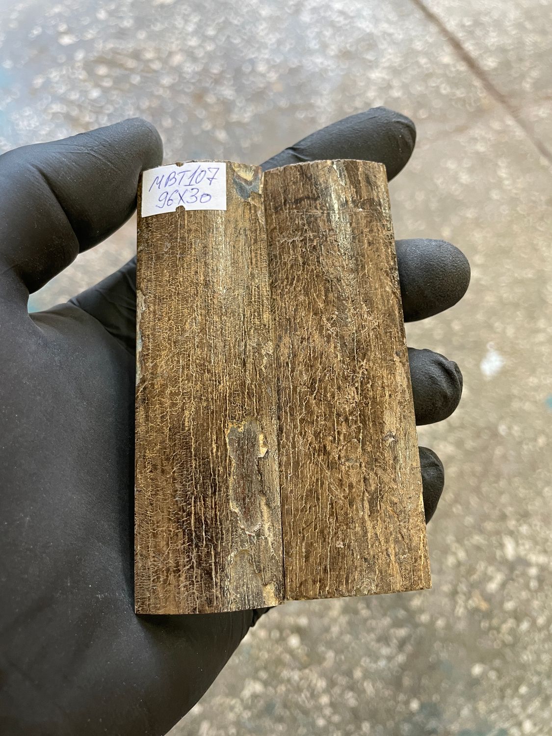 mammoth bark scales pair for knife handle MBT107