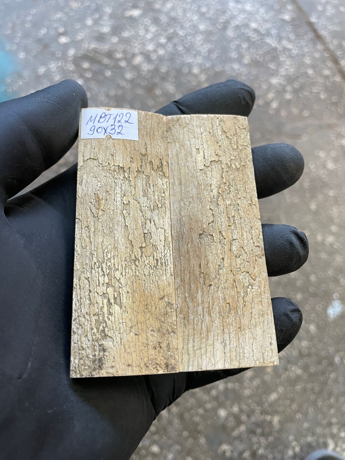 mammoth bark scales pair for knife handle MBT122