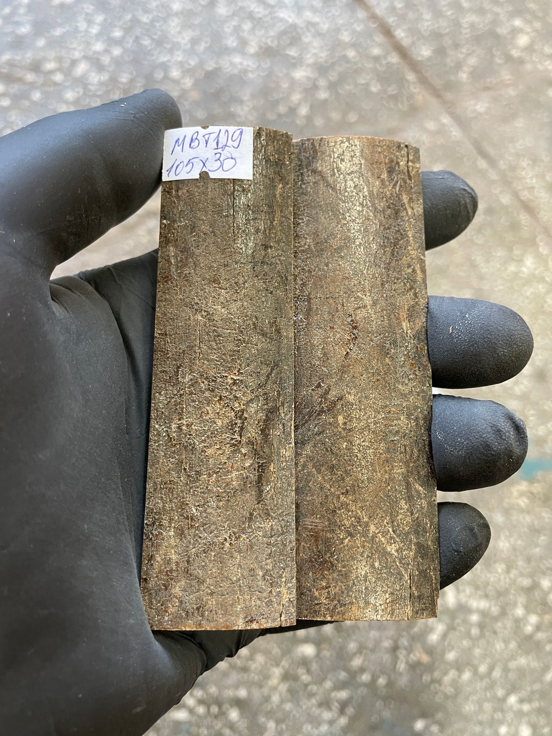 mammoth bark scales pair for knife handle MBT129