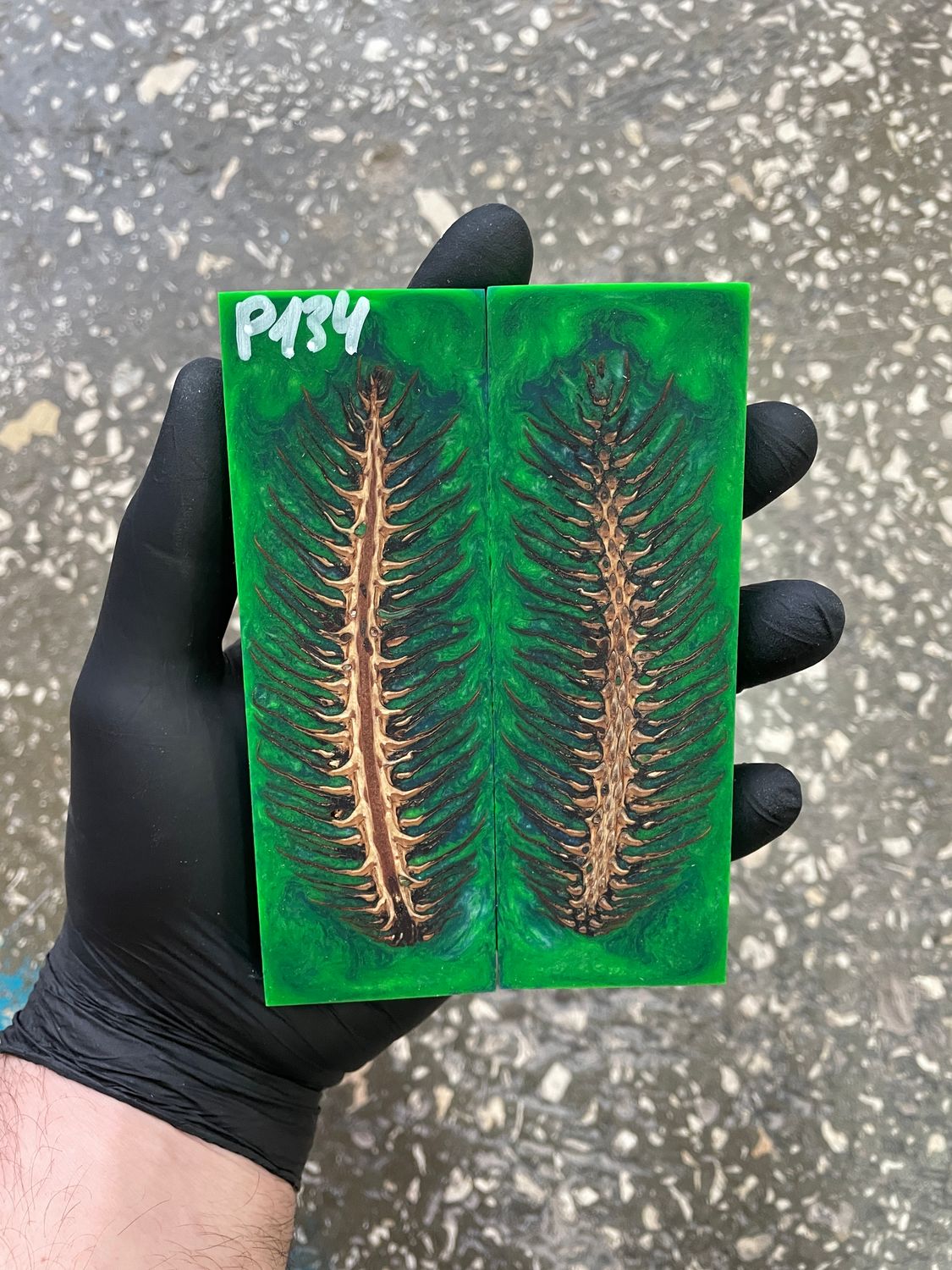 Pinecone in resin scales for knifehandle 5.19-1.73-0.43inch P134